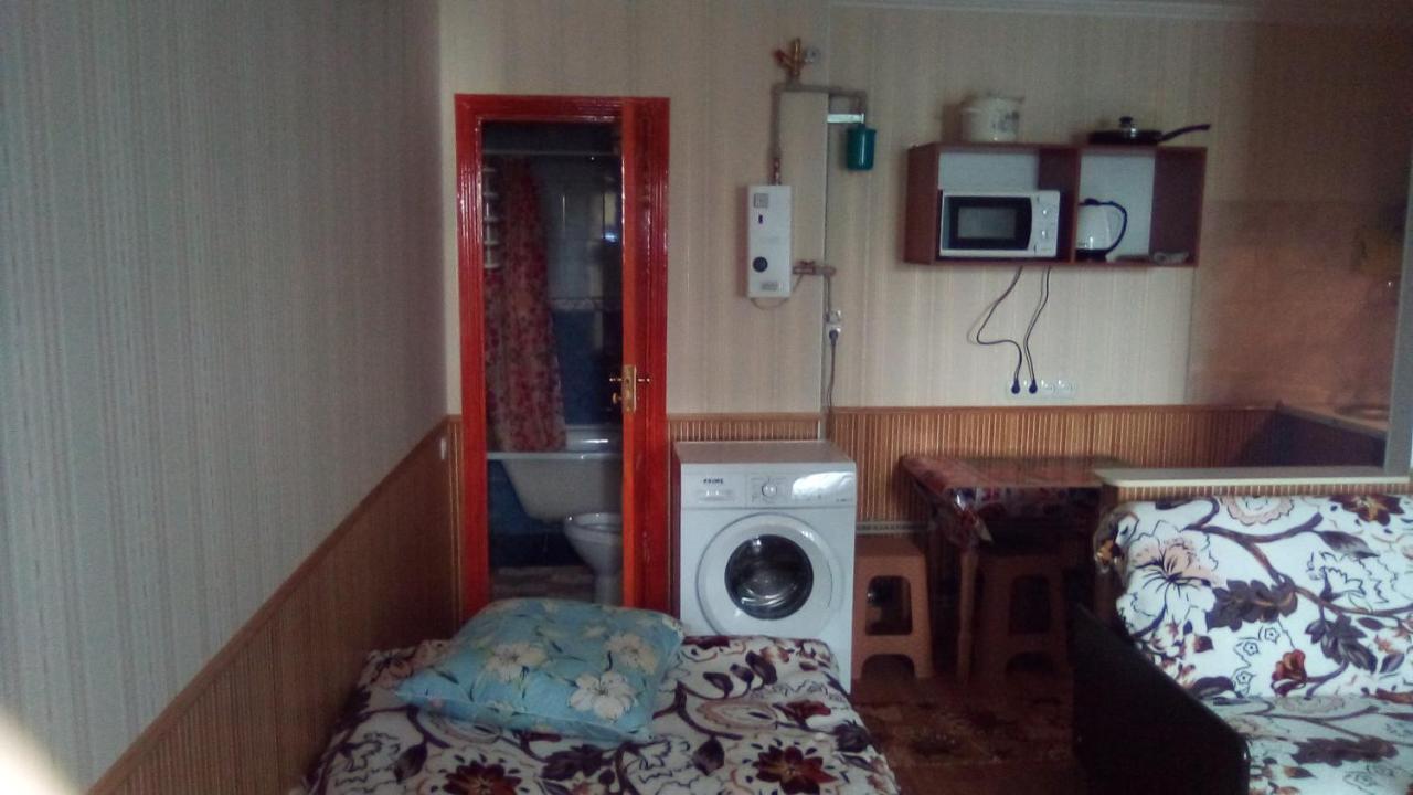 1-Я Слободская, 17А, Угол Проспекта Центрального, 3 Дивана, Wi-Fi, Отдельный Вход. Mykolaiv Exterior foto
